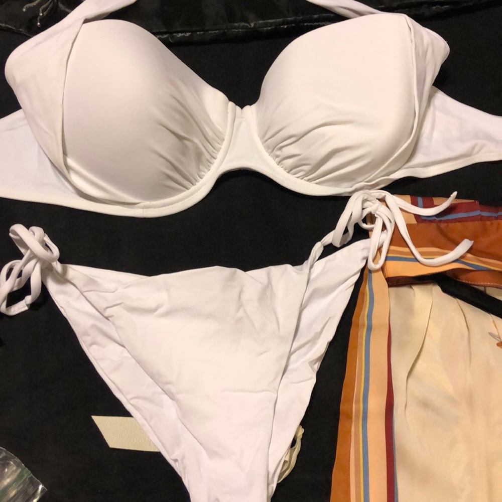 COPY - Matching bathing suit pieces